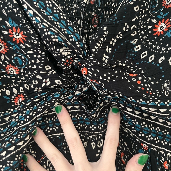 Francesca’s Smocked Blouse - Picture 2 of 5